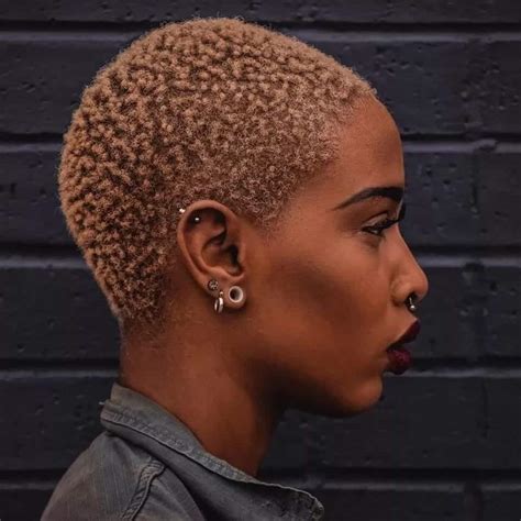 2019 Female Haircut Fades - Wavy Haircut