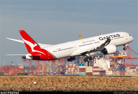 Vh Zni Boeing Dreamliner Qantas Mark B Imagery Jetphotos