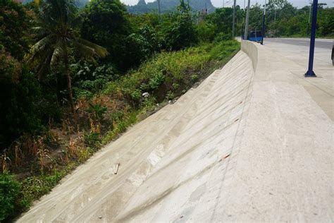 Pia Dpwh Samar St Deo Completes Construction Of Slope Protection In