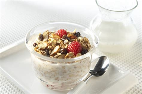 Homemade Low-fat Granola | Savor Recipes