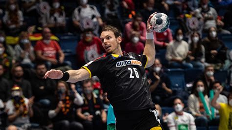 Handball Em Dhb Stars Um Kai H Fner Nach Auftaktsieg Hei Auf Kracher