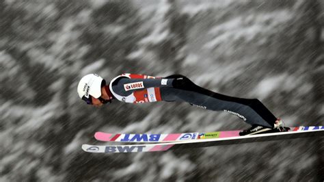 Skoki narciarskie dzisiaj Oberstdorf Piotr Żyła w czołówce MŚ