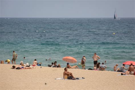 Rekordne Temperature U Paniji Zabele En Najtopliji Oktobar Od