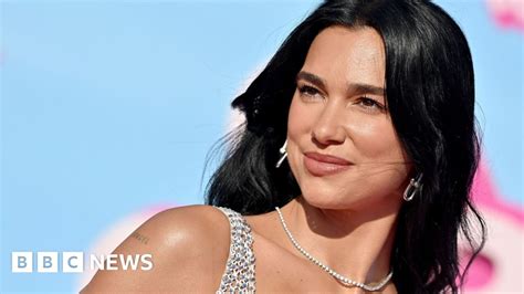 Dua Lipa Revient Avec Houdini A T Elle Encore La Magie Les Actualites