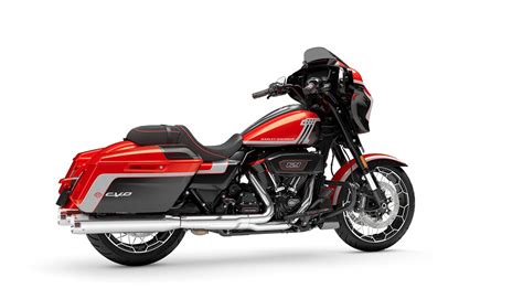 CVO™ Street Glide® | H-D Florida Group