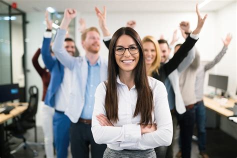 7 Employee Award Programs To Boost Morale Payroll Management Inc