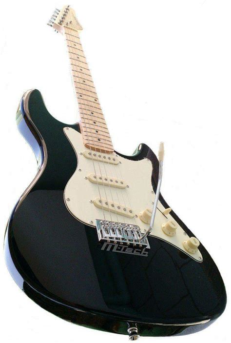 Guitarra El Trica Stratocaster Sts Bk Strinberg Sts Cheiro De