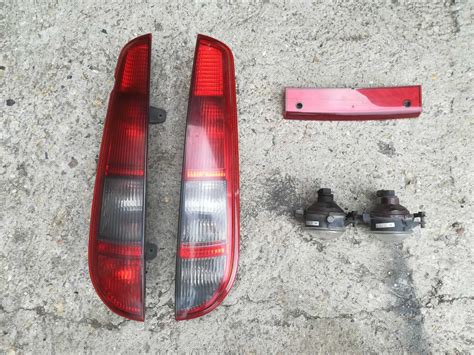 Ford Focus MK2 Форд Фокус МК2 комби стопове стоп ляв десен халогени гр ...