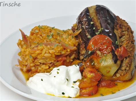 Gef Llte Auberginen Auf Schmortomaten Mit Bulgur Pilaw Rezept