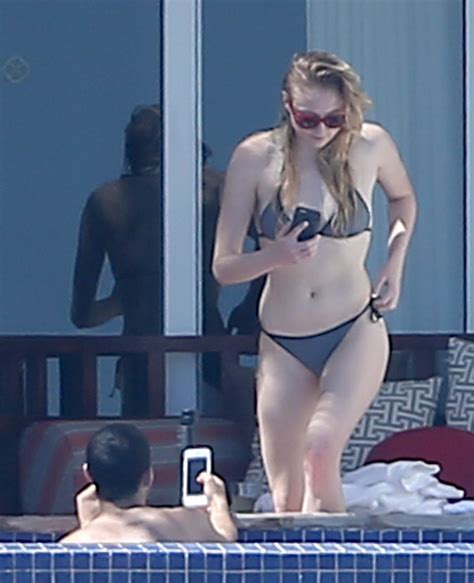 Sophie Turner Nude Leaked Exhibited Collection The Fappening