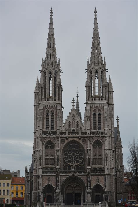 Fotos Gratis Edificio Torre Punto De Referencia Fachada Iglesia