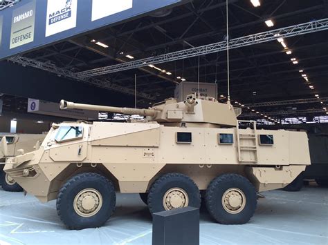 Eurosatory 2016年歐洲國際防務展 法國Renault Trucks公司展出新型VAB 6x6 MK3型兩棲裝甲車輛版本阿棟的