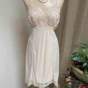 Vintage Warm Beige Lace Bust Full Slip B Silky Feel Nude Etsy