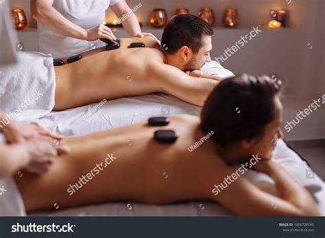 Couple Spa Salon Having Hot Stone Stock Photo Edit Now 1006728745
