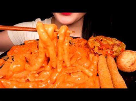 ASMR CHEESY ROSE TTEOKBOKKI CHEESE BALL NO TALKING EATING SOUNDS