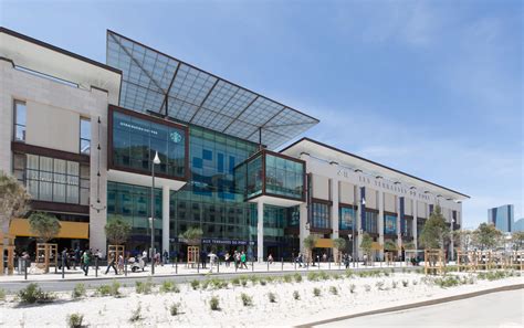 Nouvelle ouverture de centre commercial : Les Terrasses du Port