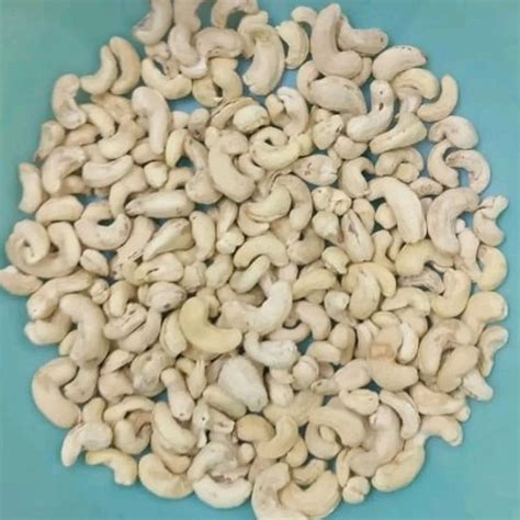 Raw Natural SSW Cashew Nuts At Rs 620 Kg In Kanpur ID 25667035433