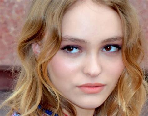 Lily Rose Depp Topless Et Diablement Sexy Pour Vogue Photo LATINA