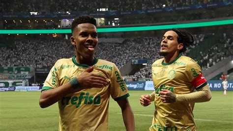 Palmeiras Se Manifesta Sobre Acerto Atacante Uruguaio Para 2025