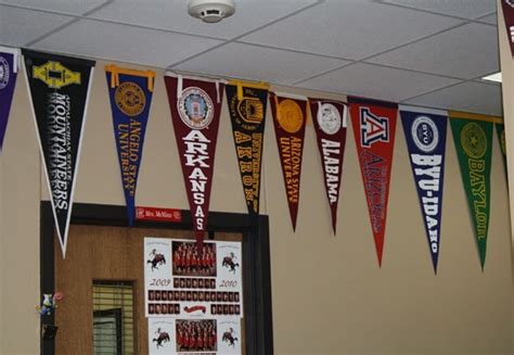 Pennants For Colleges Collegiate Pennants Flags And Banners At Wholesale