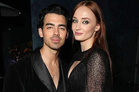 Site afirma que Sophie Turner e Joe Jonas estão se divorciando Metrópoles