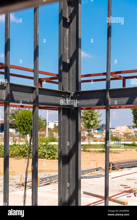 Conexiones De Viga De Acero Estructural Columna De Metal Que Soporta La Construcción Del Techo