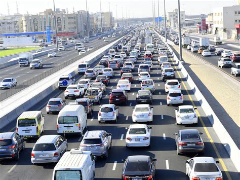 Warning Massive Traffic Jams Hit Commuters In Dubai Sharjah Abu