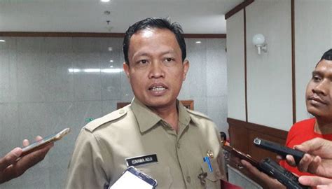 Di Malam Tahun Baru Pemprov DKI Siagakan 6 800 Petugas Kebersihan