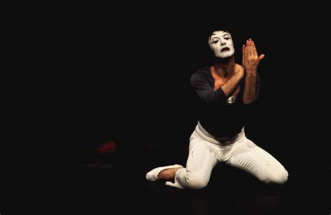 Mime Artist Marcel Marceau Dies At 84 Photos and Images | Getty Images