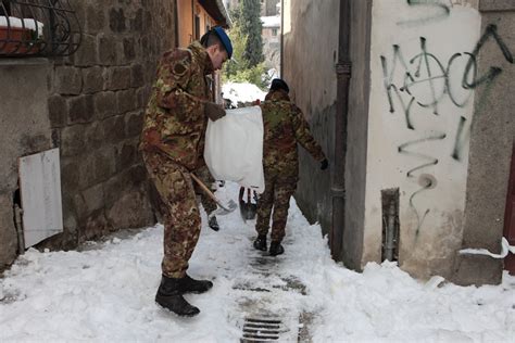 Emergenza Neve Interviene L Esercito Esercito Italiano