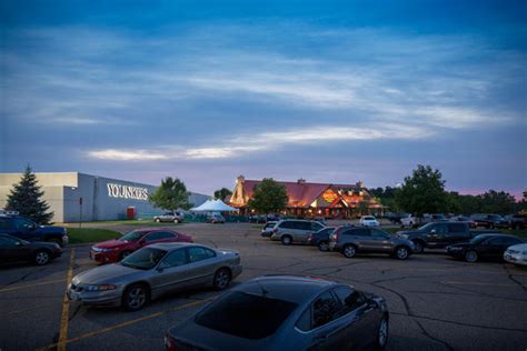 Oakwood Mall - Eau Claire, WI - Company Profile