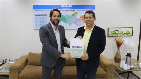 Crea Pernambuco Recebe A Visita Do Vereador Paulo Muniz Autor Do