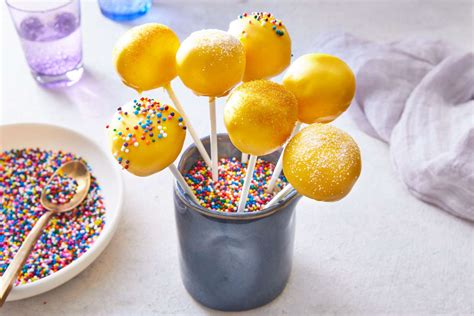 Icing Cake Pop Ideas