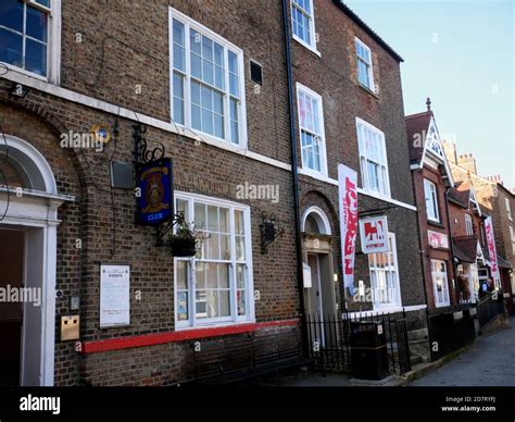 World of James Herriot Museum, Kirkgate, Thirsk, Yorkshire Stock Photo ...