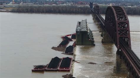 Six Barges Sink Spill Coal In Ohio River After Hitting Kentucky Bridge