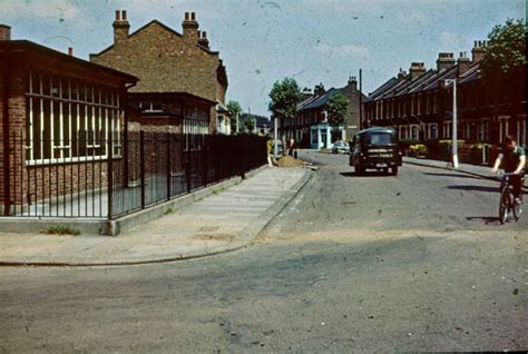 Leyton, London in the Early 1960s Through Fascinating Snaps | Vintage ...