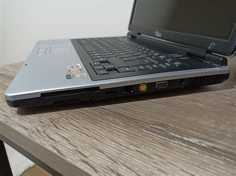 Old Fujitsu Siemens Laptop Review TechPowerUp Forums