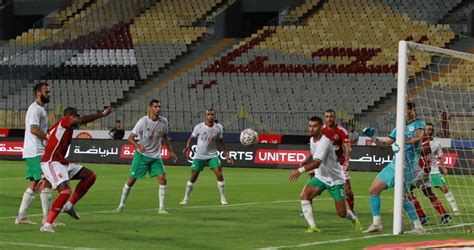 الأهلي يكتسح المصري برباعية نظيفة في أول لقاء بالدوري الممتاز صور