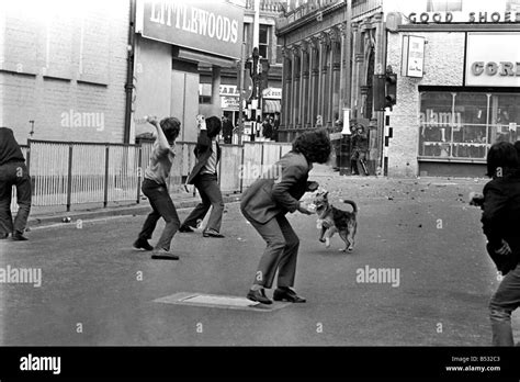 Northern Ireland Sept 1971 Rioting In Londonderry Where Soldiers Of