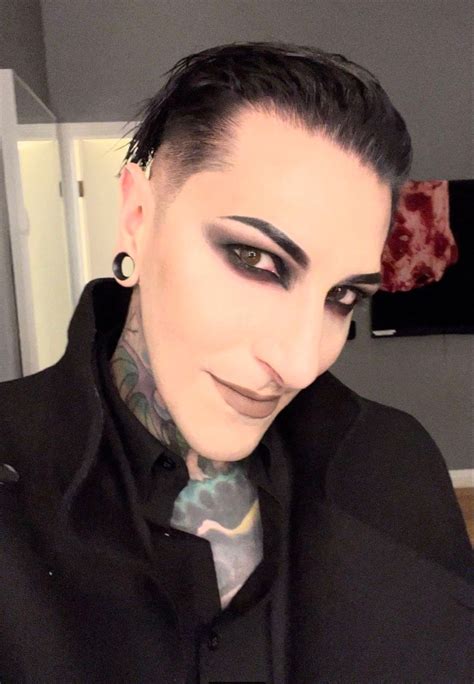 Chrismotionless Miwband Motionlessinwhite In 2022 Chris Motionless