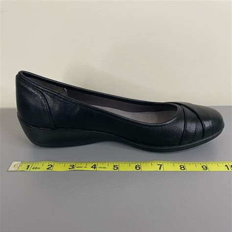 Life Stride Shoes Life Stride Velocity With Memory Foam Womens Black Flats Size 82 Nib