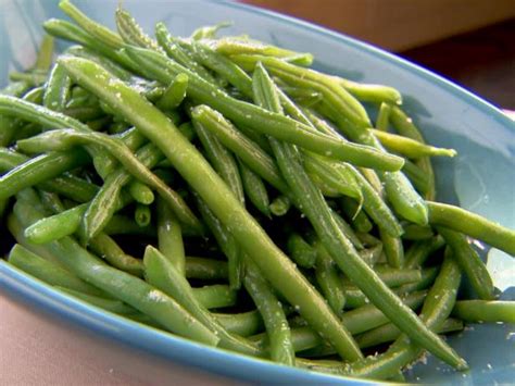 Fresh Green Beans (a.k.a Tom Cruise Green Beans) Recipe | Trisha ...