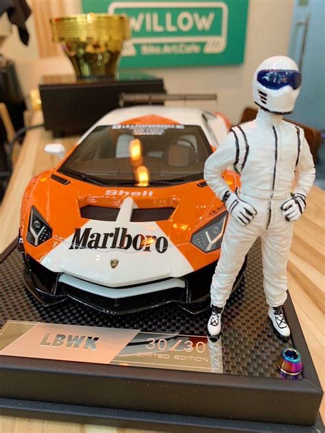 1 18 Marlboro Lamborghini Aventador Hobbies Toys Toys Games On