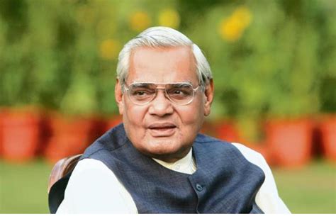 Vajpayee continues to be 'critical'