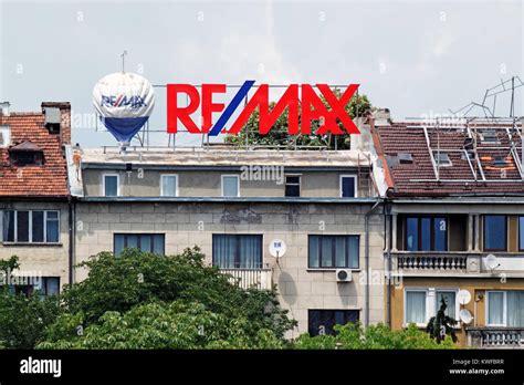 Remax At Blue Hi Res Stock Photography And Images Alamy