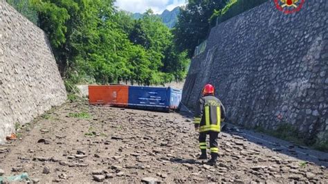 INCIDENTE MORTALE SULLA LECCO BALLABIO GALLERIE CHIUSE IN ENTRAMBI I