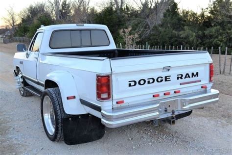 1989 Dodge Ram 350 Le Turbo Diesel 59l 12v Dually Pickup Truck No