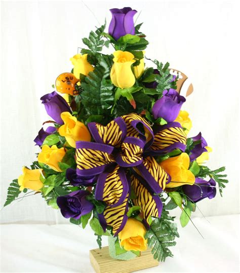 Lsu Tigers Purple And Yellow Roses 3 Inch Vase Flower Arrangement