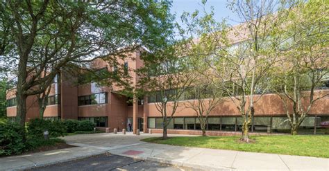 Sold Suburban Office Campus Milford Ct Keen Summit Capital