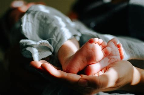 Relactaz Damla: Bebeklerde Yan Etkiler ve Güvenli Kullanımı